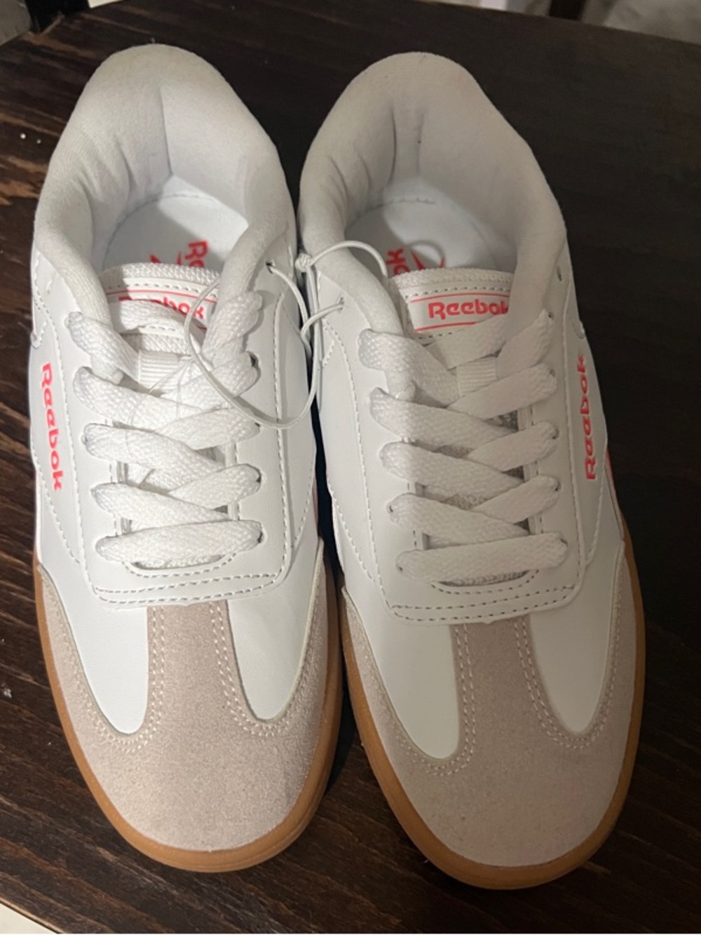 Reebok White Sneakers with Beige Panels and Gum Sole